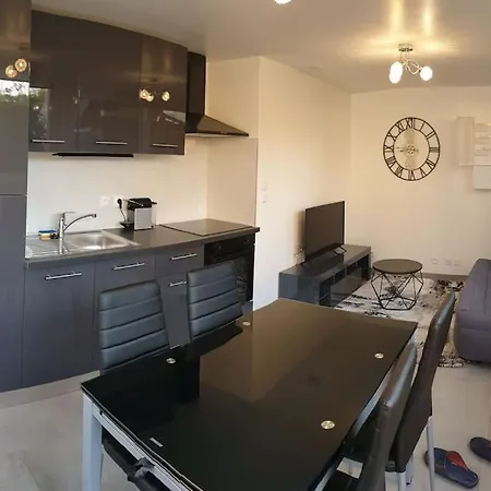Logement Proche Disneyland Et Paris Pomponne Extérieur photo
